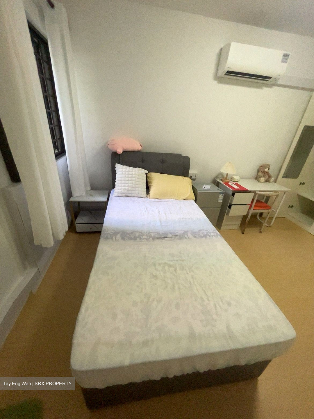 Blk 211 Jurong East Street 21 (Jurong East), HDB 3 Rooms #553675161